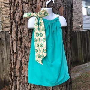 Handmade girl’s dress 👗